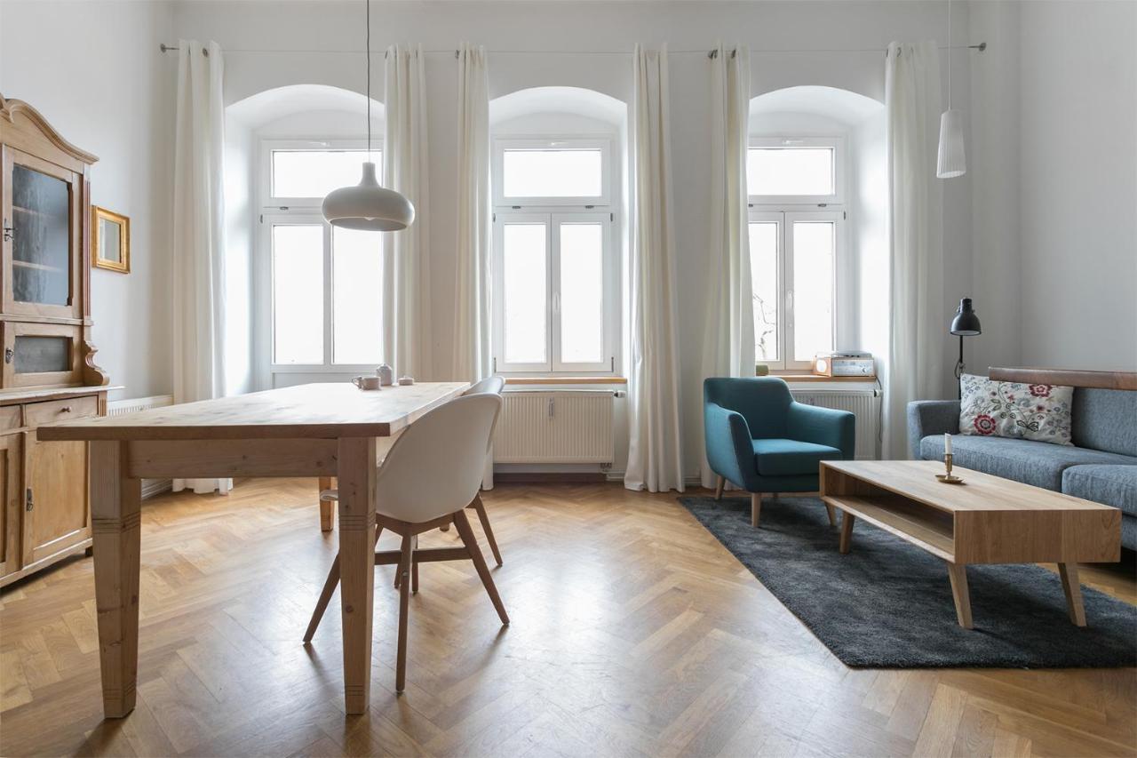Apartment Bischof Am Alaunpark, Dresden Neustadt ภายนอก รูปภาพ